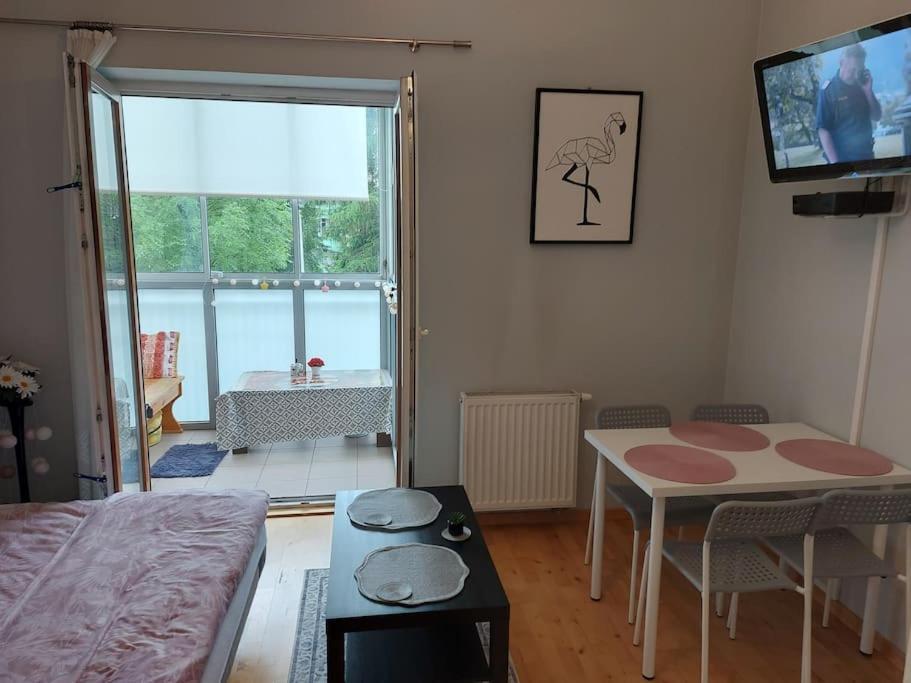 Homelyapartment クラクフ エクステリア 写真